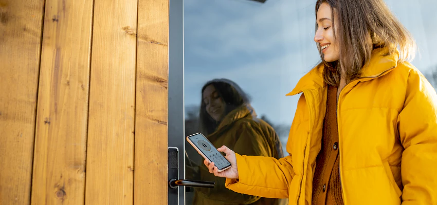 Fingerprint Smart Locks Installation Services in Maywood, California