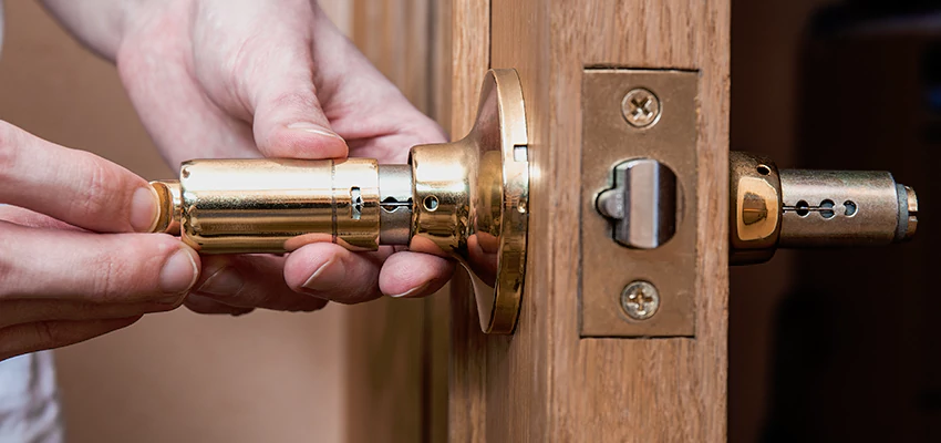 Padlock Lock Replacement Assistance in Maywood, CA